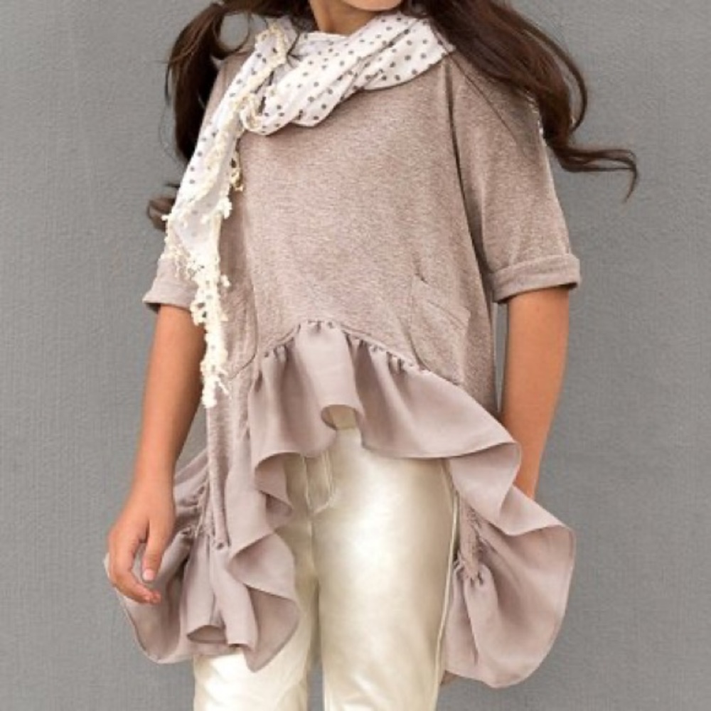 Joyfolie Ruffle-Trim Dylan top in Mushroom. Sz 12